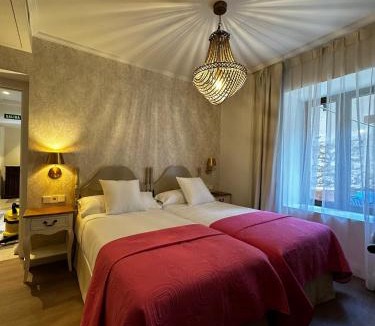 Vinuesa Hotel | Casa Palacio Reina de Tardajos