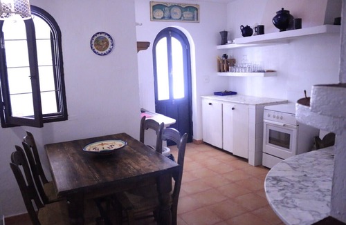 El Pozo de los Frailes Villa | Casa Parque Natural 12 with Mountain Views, Pool and Wi-Fi