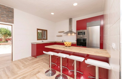 Brena y Marismas de Barbate Natural Park Villa | Casa Roja - Villa With Private Pool. Free Wifi