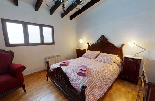 La Solana Ski Chalet | ▫️ Casa Rosa by I N Z U L A E ▫️ Heated Pool▫️ Gym ▫️ Table Tennis ▫️ WiFi ▫️