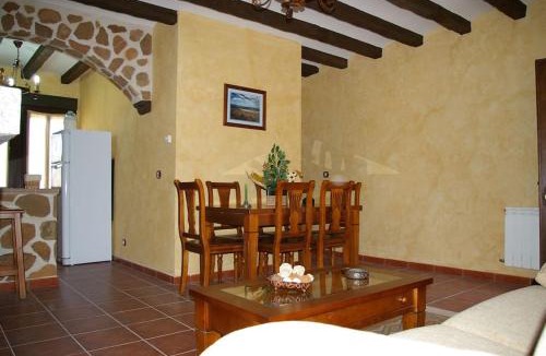 San Pablo de los Montes House | Casa Rural Cristina I