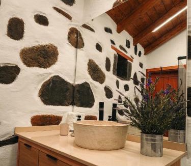 San Bartolome de Tirajana Ski Chalet | Casa Rural El Reencuentro