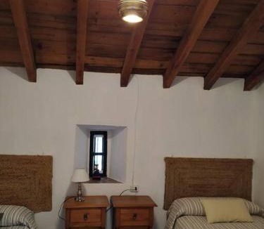 Montellano Ski Chalet | Casa Rural en Montellano (53km de Sevilla)