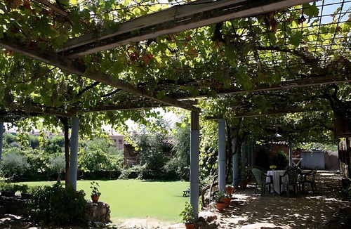 Candeleda House | Casa Rural Lunacandeleda: mountain views, private terrace and exclusive garden