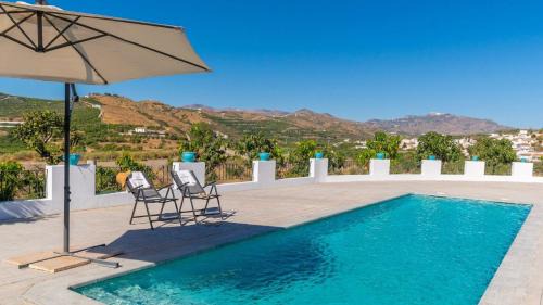 Rio Velez House | Casa Rural Maestro Vela Vélez-Málaga by Ruralidays