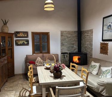 Jubrique House | Casa rural Monte Dio