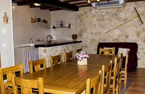 Zarzuela del Monte House | Casa Rural Paula