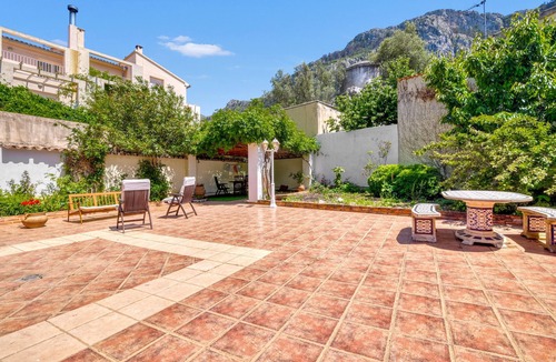 Vall de Gallinera Villa | Casa Rural Prasat – Mountain and Sea Vacation Villa in Alicante, Spain