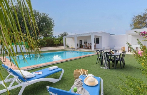 Marchena Villa | Casa Rural Villa Wory La Puebla de Cazalla by Ruralidays