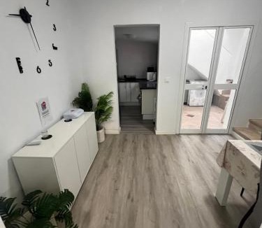 Camas House | Casa Unifamiliar Completa Camas Sevilla