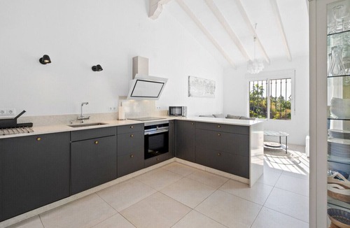 Oasis del Capistrano Apartment | Casablanca 8