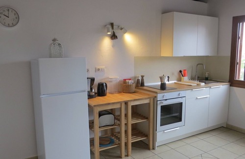 Villaverde House | Casita Iris - Private Guest House