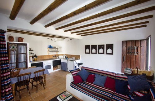 Algarinejo Cottage | Casita Perdiz at Cortijo las Rosas - Peace & Tranquility in the Olive Groves