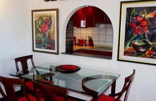 Macher Villa | Castillo Winni - Sleep in a volcanic cave - Pet friendly