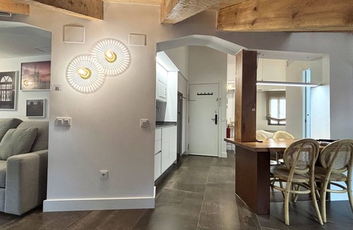 Barrio de La Latina Apartment | CavaBajaSuites 401 PALACIO REAL