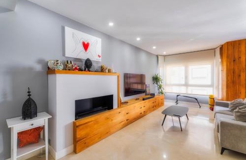 Elche Apartment | centro/internet/parking/aire acondicionado