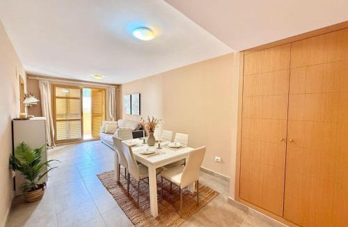 Golf Bahia Apartment | Cerezos Apartment Sierra Cortina
