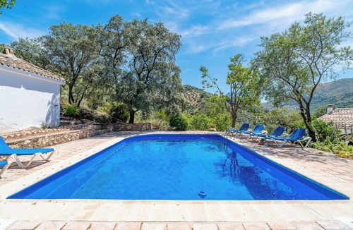 Priego de Cordoba Cottage | Cerro de la Cruz, a charming farmhouse with excellent views, PLANETRURAL