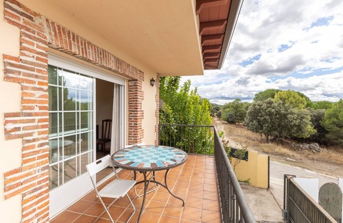 La Adrada Ski Chalet | Chalet El Castillo in La Adrada with Private Pool, Wi-Fi, and Garden
