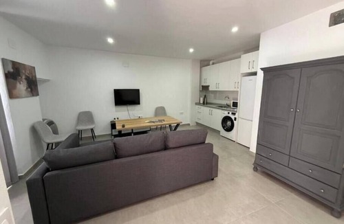 Jerez de los Caballeros Apartment | Charming 1 Bedroom Apartment in the Heart of Jerez de los Caballeros