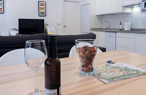 Distrito de Levante Apartment | Charming Apartment in Axerquía, Córdoba – Close to Jewish Quarter and Top Attractions