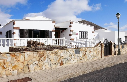 Tinajo Villa | Charming Canarian Villa In Tinajo