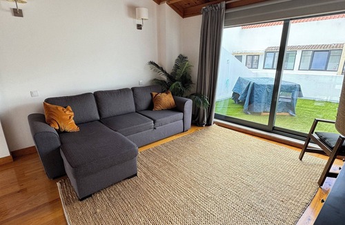 Cacilhas Apartment | Charming Duplex on Lisbon's River Tejo