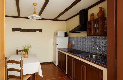 Valsequillo de Gran Canaria Cottage | Charming Holiday Cottage El Pedregal with Private Pool in Tranquil Vin