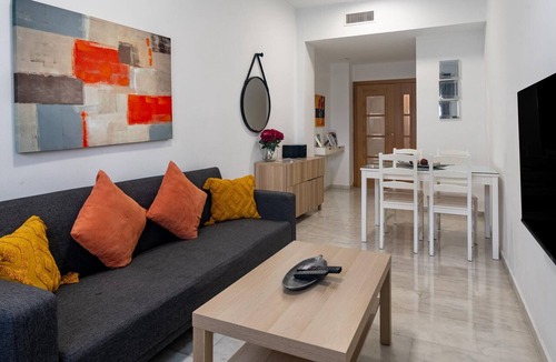 Cerro de la Golondrina-Salesianos Apartment | "Charming New Apartment in the Heart of Historic Cordoba"