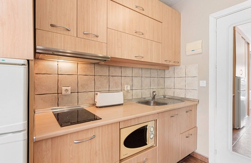 Pedregalejo Playa Apartment | Charming Studio Apartment in Málaga close to the Beach with Wi-Fi