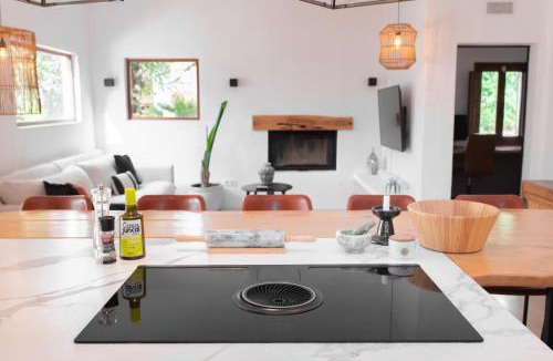 Santa Eulalia del Rio Villa | Chic Ibiza Villa nearby Olivera beach