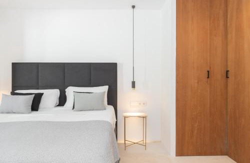 Santa Eulalia del Rio Villa | Chic Ibiza Villa nearby Olivera beach