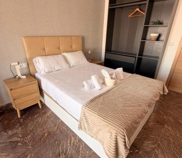 Benalua Apartment | Chic room with balcony near Alicante center