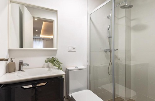 Torrent Apartment | Cielito Lindo Tu hogar temporal con encanto