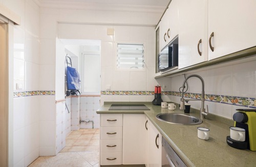 Punta Umbria Apartment | Cisne del Mar Apartment with Private Terrace, Wi-Fi, and Air Conditioning