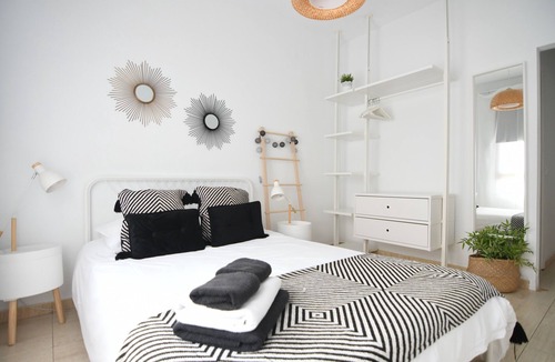 Las Palmas de Gran Canaria Apartment | City center nearby the beach + 3Bed + 2Bath + Wifi