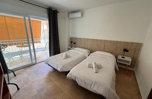 Raval Roig Apartment | Coastal Charm in Alicante