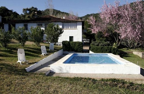 Alajar House | Collado Country House with Mountain Views, Wi-Fi, and Air Conditioning
