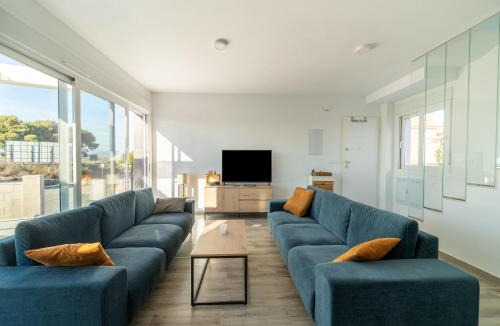 Puerto Marino Villa | Comfortable home with a private pool