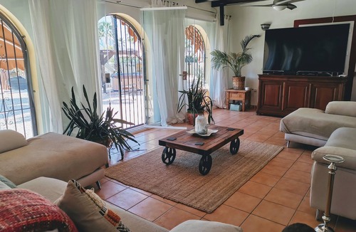 Rafal House | Comfortable Twin bed room located in the countryside with outdoor pool