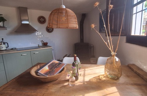 Montefrio House | Comfortable vacation home with private pool and beautiful views