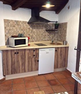 Logrosan Hotel | complejo rural el prado
