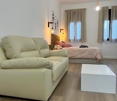 San Pedro Apartment | Coqueto apartamento céntrico con piscina