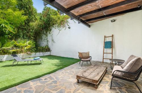 Istan House | Corner house in Zahara de Istan
