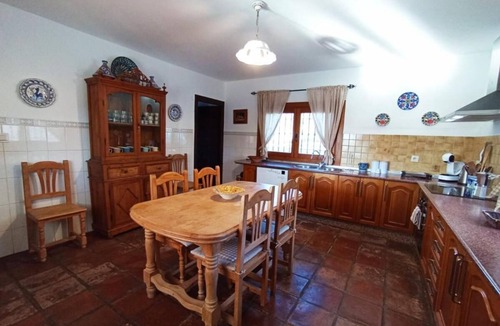 Archidona Villa | Cortijo El Contarín - Private Andalusian Country Retreat with Pool near Málaga