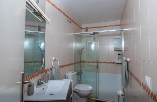 El Portil Apartment | Cosy 2BR flat in Nuevo Portil city centre