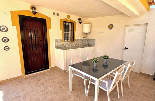 Mazarron Villa | Cosy detached villa for 4 persons with private pool, family-friendly