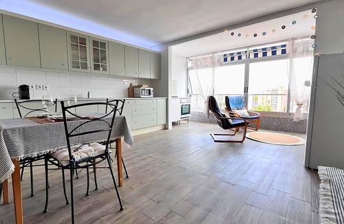San Juan de Alicante Apartment | Cosy flat, 500 m from the beach with swimming pools and tennis court