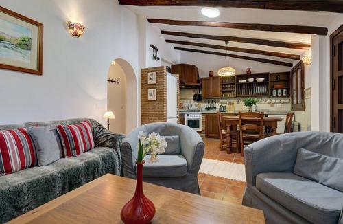 Cortes de la Frontera Cottage | Cottage 'Finca del Rio' with Mountain View, Pool & Wi-Fi