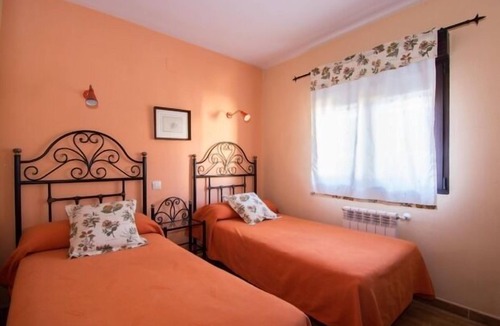 Hoyos del Espino Cottage | Cottage (full rental) El Leñador I and II for 5 people